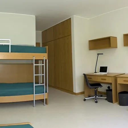 Hostel Residencia Universitaria Nossa Senhora Das Vitorias Funchal (Madeira)