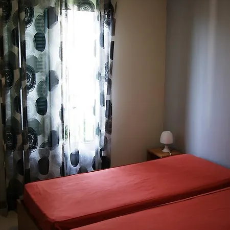 Albergue Residencia Universitaria Nossa Senhora Das Vitorias Funchal (Madeira)